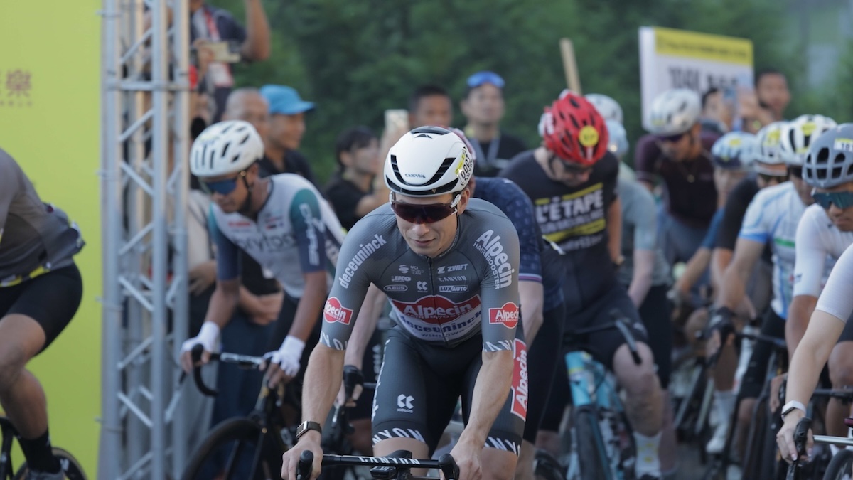 比利時衝刺王首登日月潭！Jasper Philipsen 大讚騎乘體驗「超乎預期」